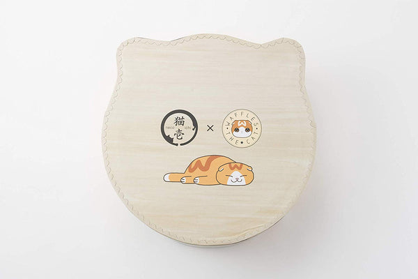 Waffles Cat Bed by Necoichi
